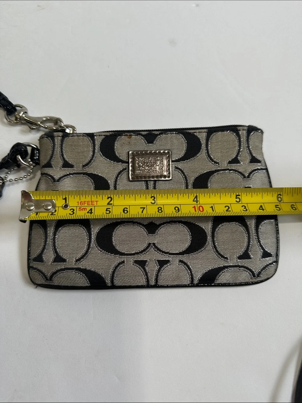 Coach Wristlet Pouch Black Gray Signature Canvas Purse Zipper Handle